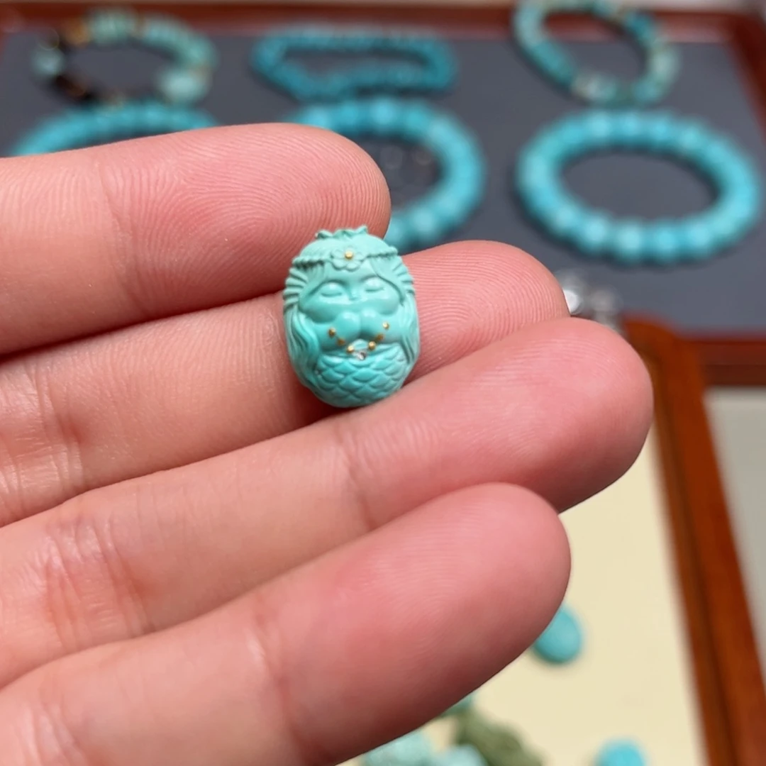 未镶嵌绿松石珠宝奇石