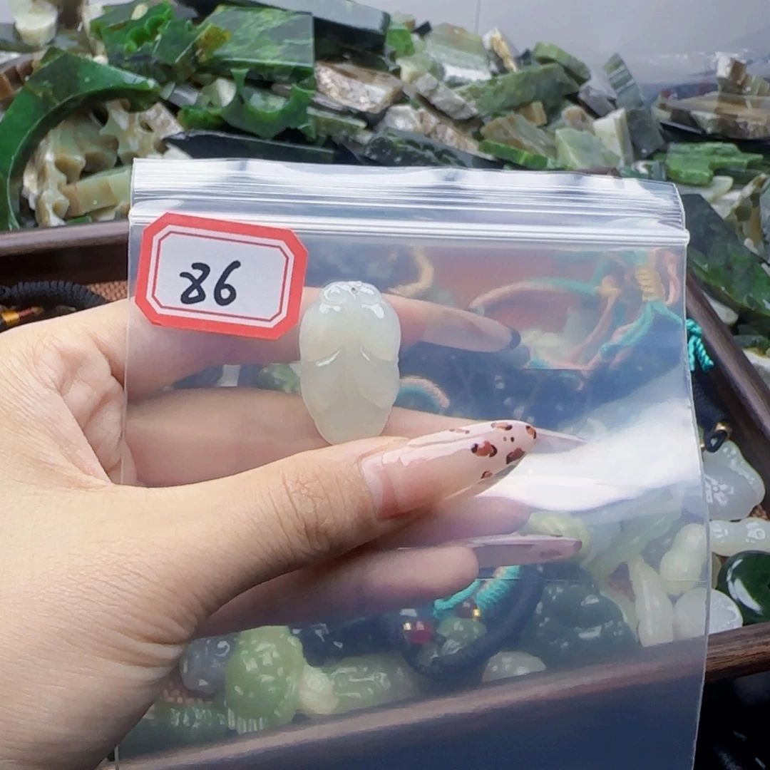 和田玉未镶嵌珠宝半成品