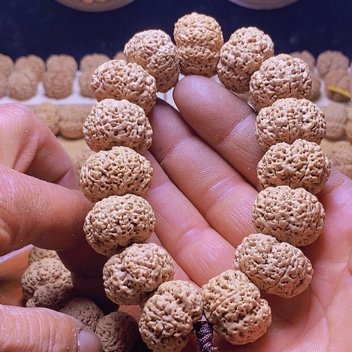 手串金刚菩提柏*淞粉丝福利
