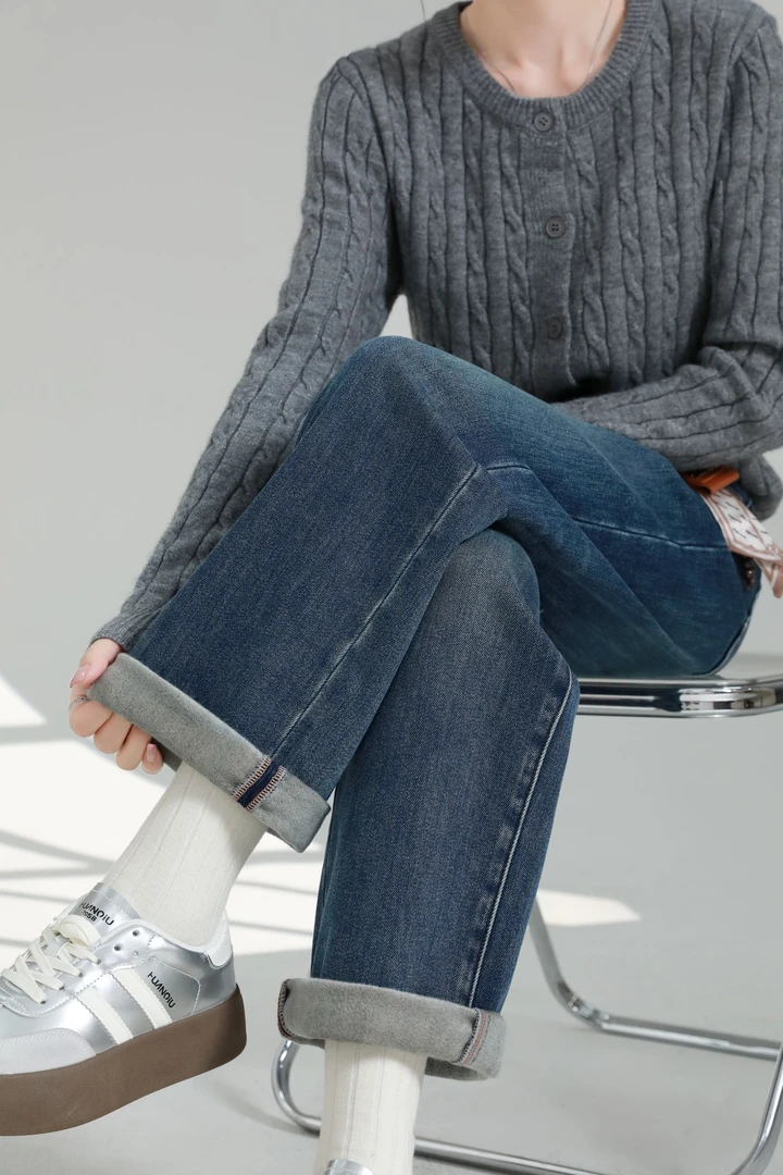 【9992-修容】秋冬新款加绒窄版直筒阔腿裤复古显瘦牛仔裤高腰女裤