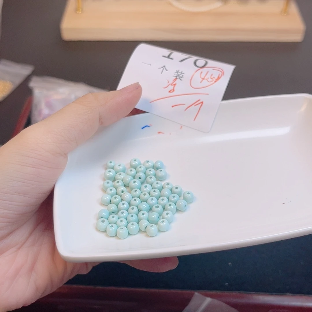 水晶珠宝半成品未镶嵌170 。