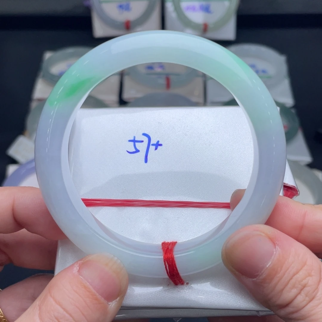 翡翠未镶嵌手镯翡翠手镯7