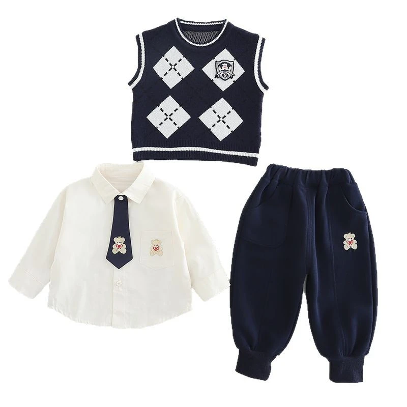 2025春季男童洋气套装新款中小童春秋时尚外穿菱格小熊马甲三