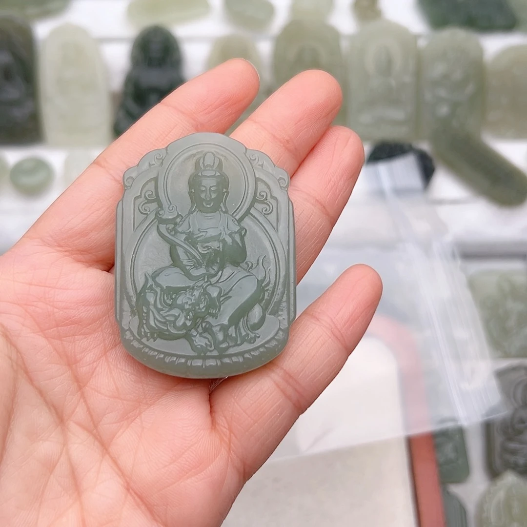 颈饰未镶嵌和田玉嘴**翘