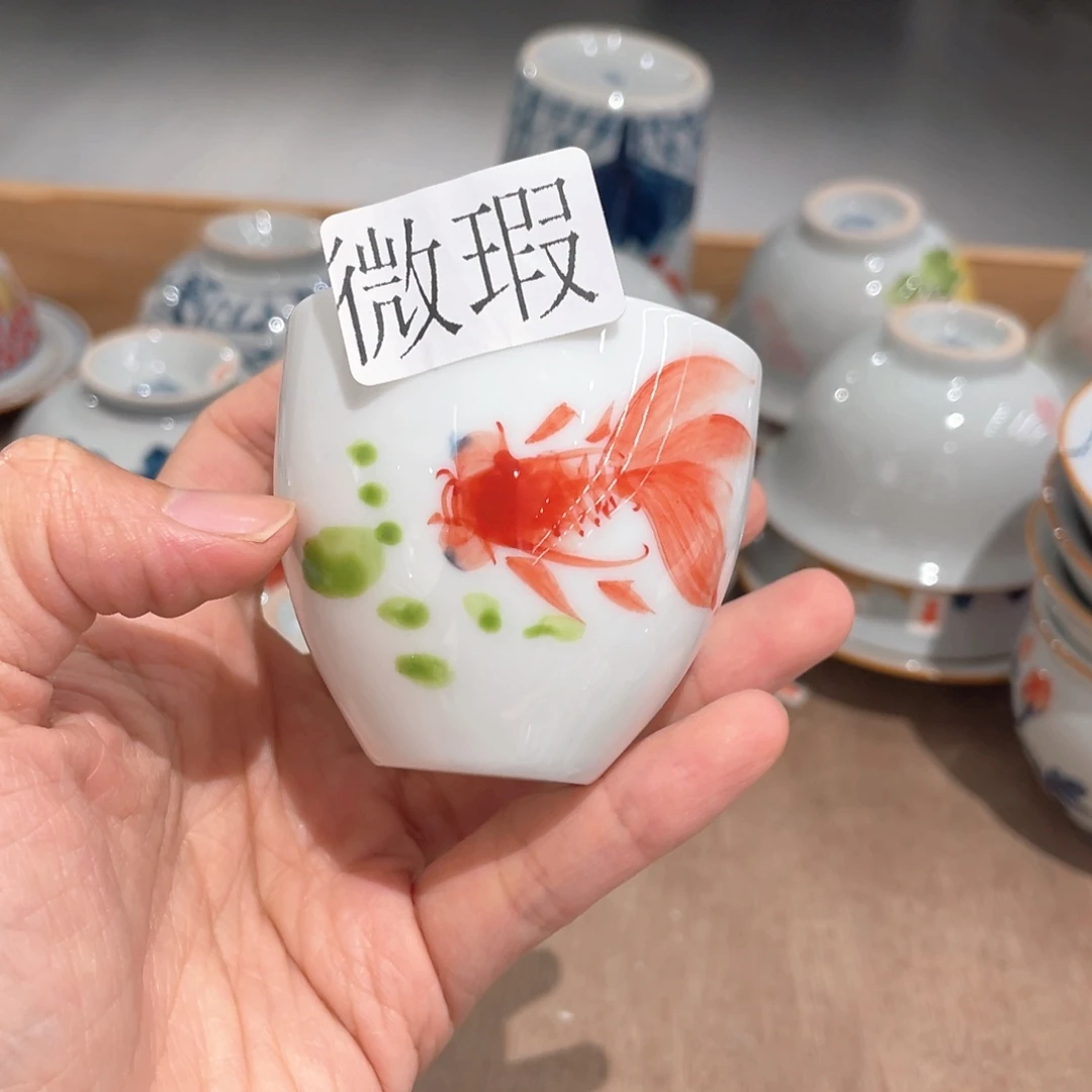 釉下手绘茶具微瑕