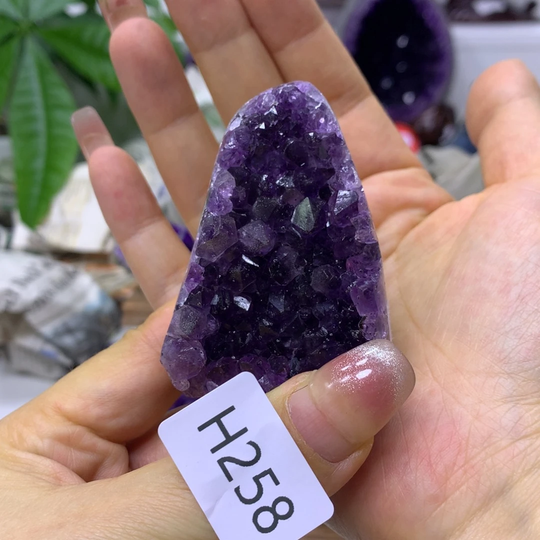 未镶嵌紫晶大型摆件（非配饰）H258