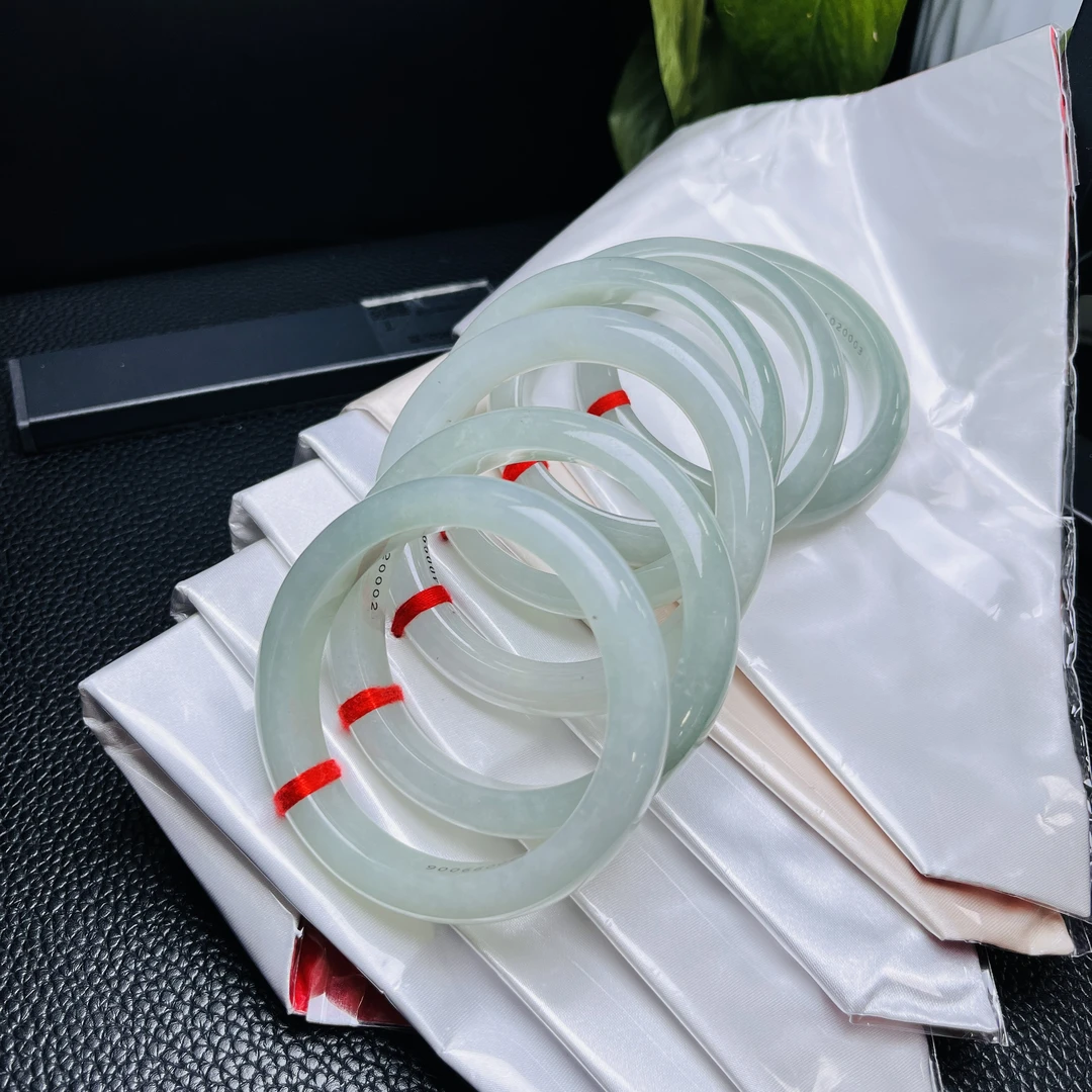 Y13未镶嵌翡翠手镯多人拍一发一