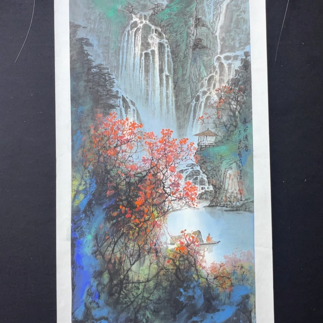 国画手绘国画，山水画心