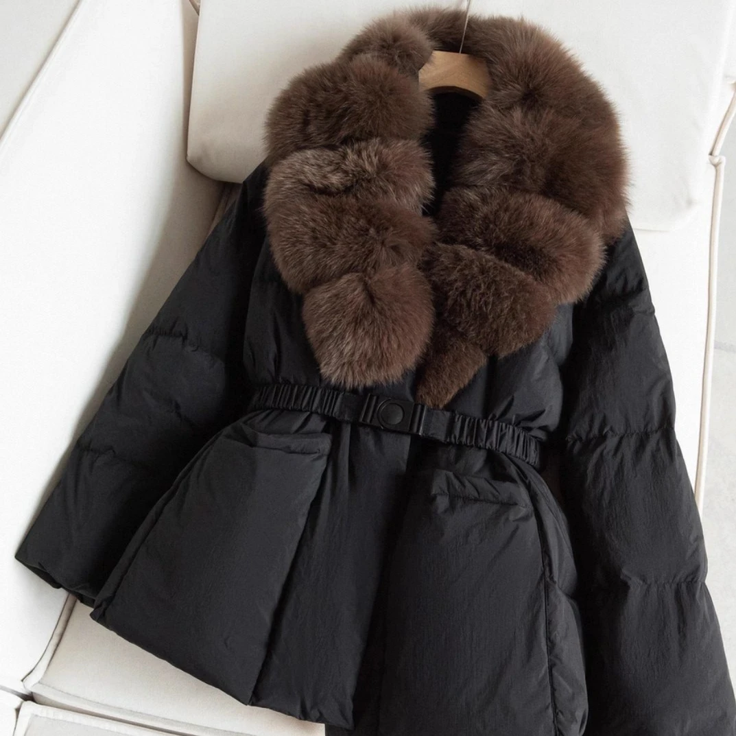 大狐狸毛领2025新款冬收腰修身大口袋系带高端皮草女羽绒服