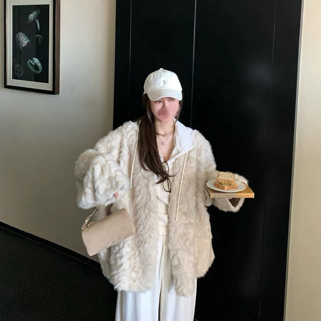 顶流千金 环保毛毛小湖咩咩毛绒绒外套上衣女