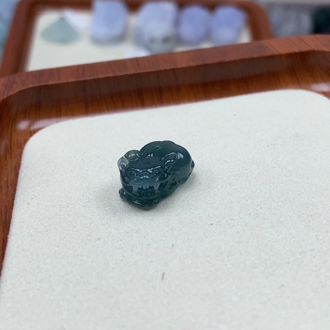 吊坠(赠链)未镶嵌翡翠如意貔貅手链