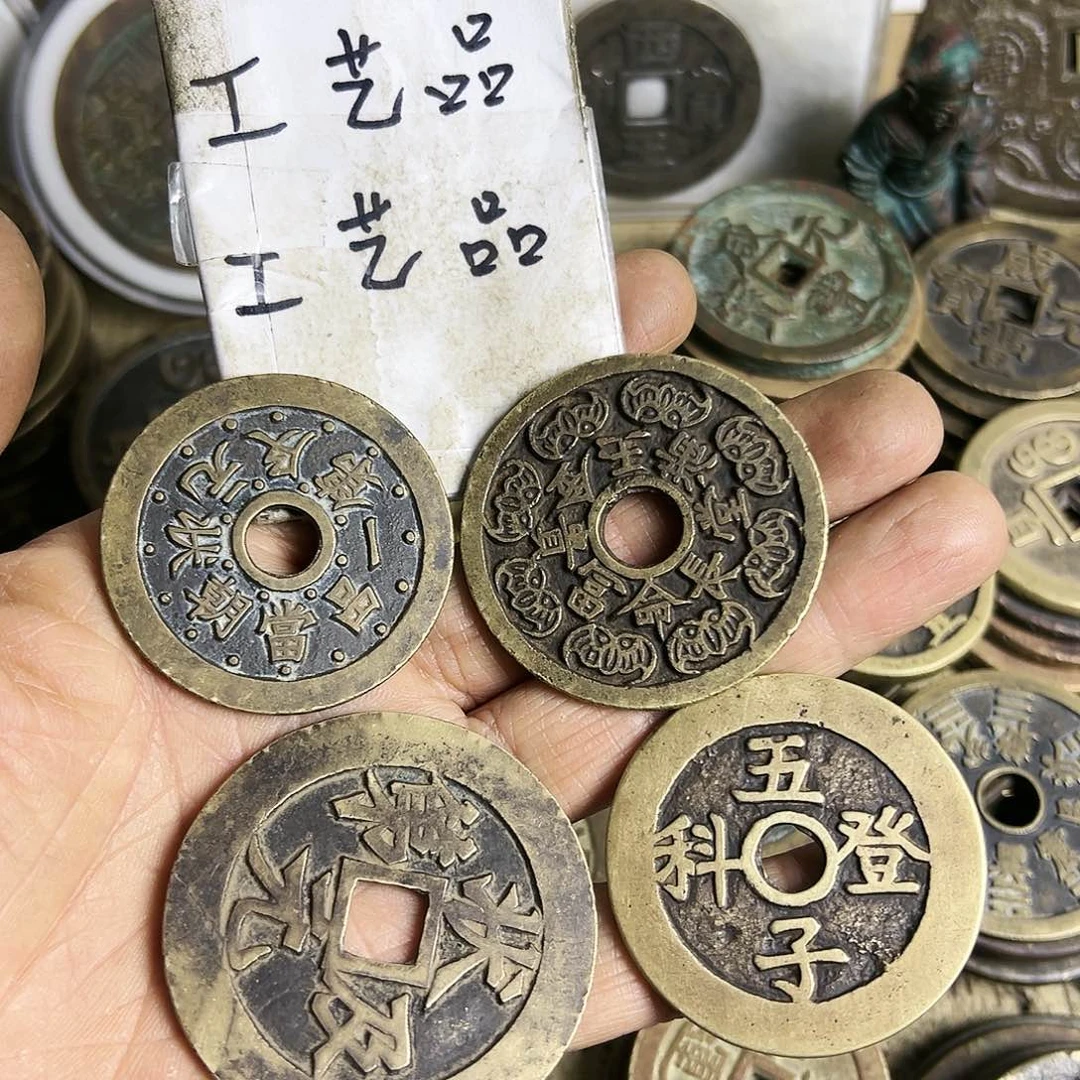 铜海***%现代文创工艺品