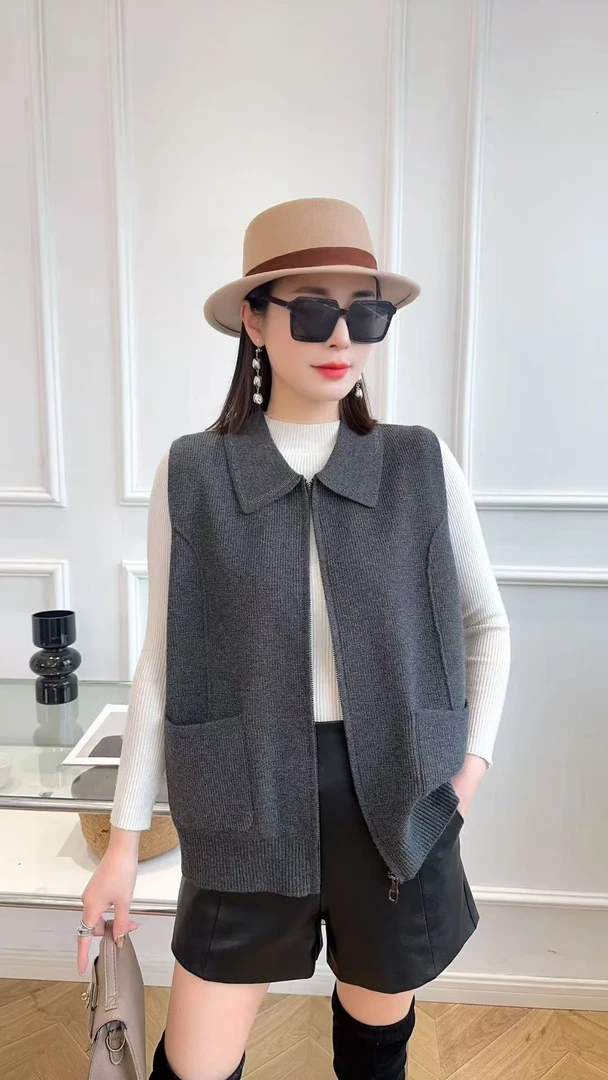 2025新款翻领马甲