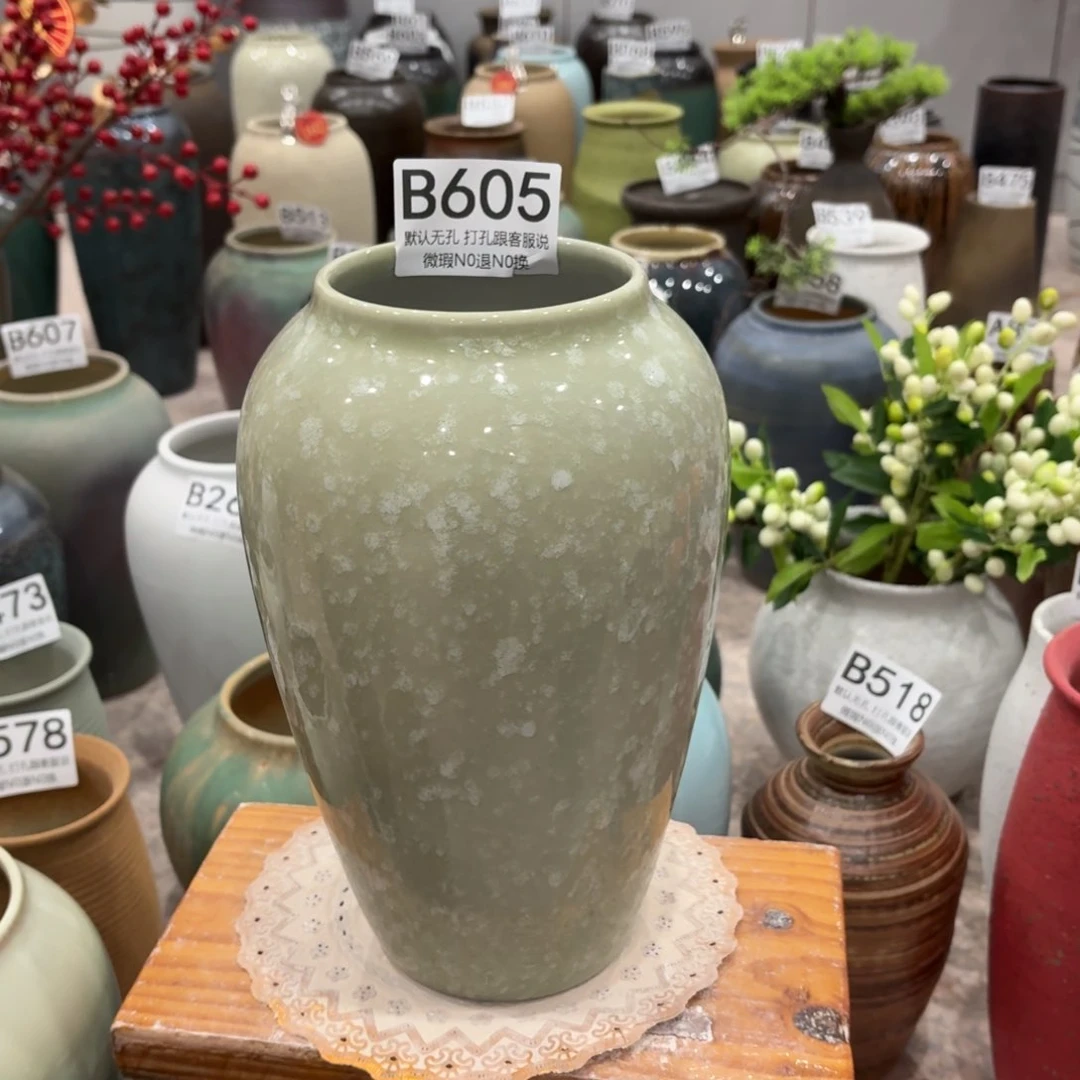 摆件瑕疵605 景徳镇陶瓷花瓶高27口9.5