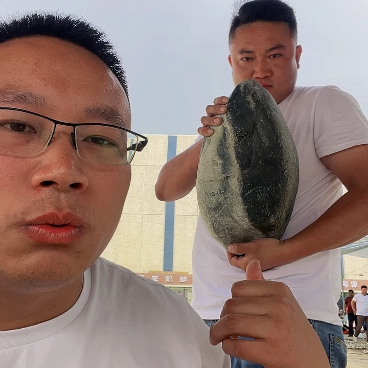 和田玉（糖玉）未镶嵌挂件蓝****8