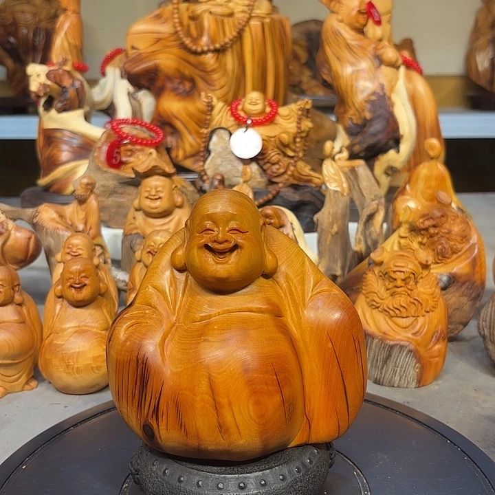 柏木太行崖柏弥勒佛