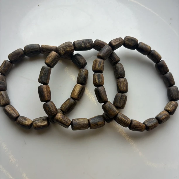 D4棋楠沉香桶珠单圈保9克多样性发1