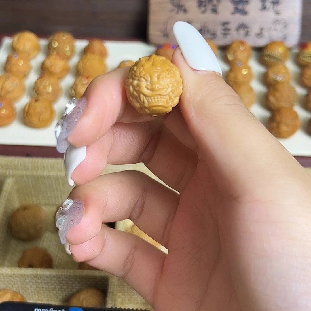 吊坠猴头核桃素单颗地藏王