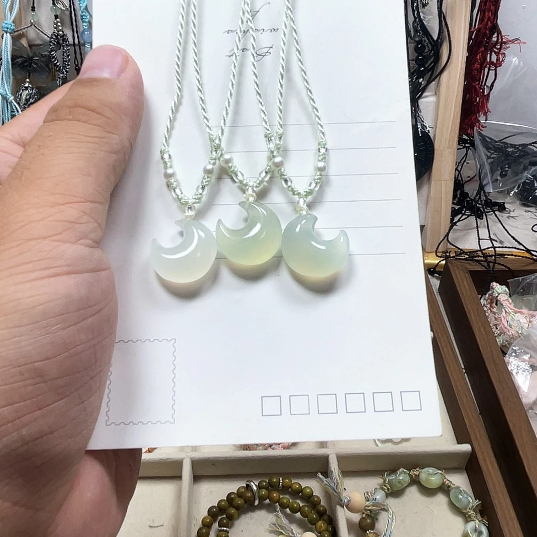 蛇纹石玉合金颈饰