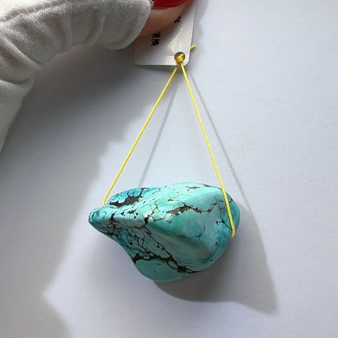 绿松石未镶嵌挂件