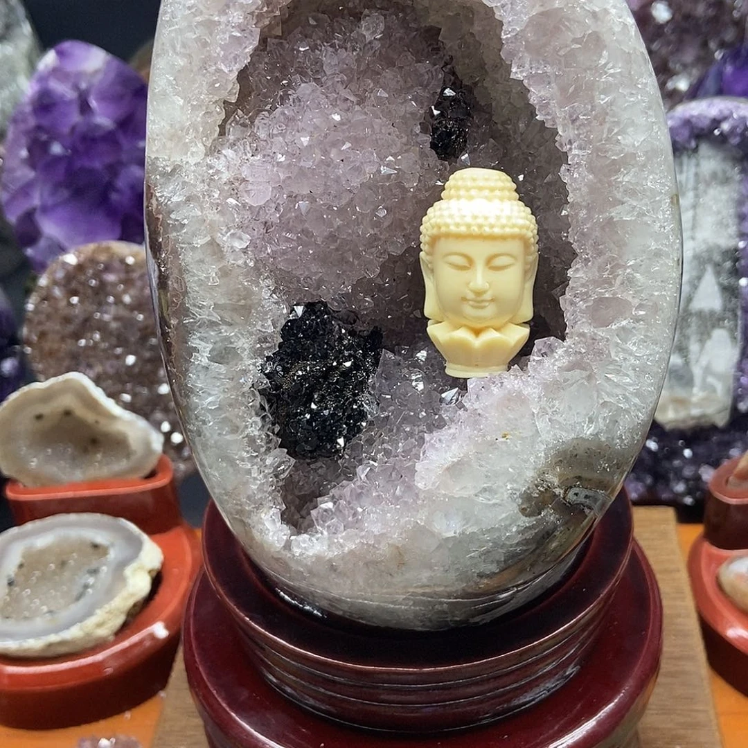 紫晶未镶嵌大型摆件（非配饰）