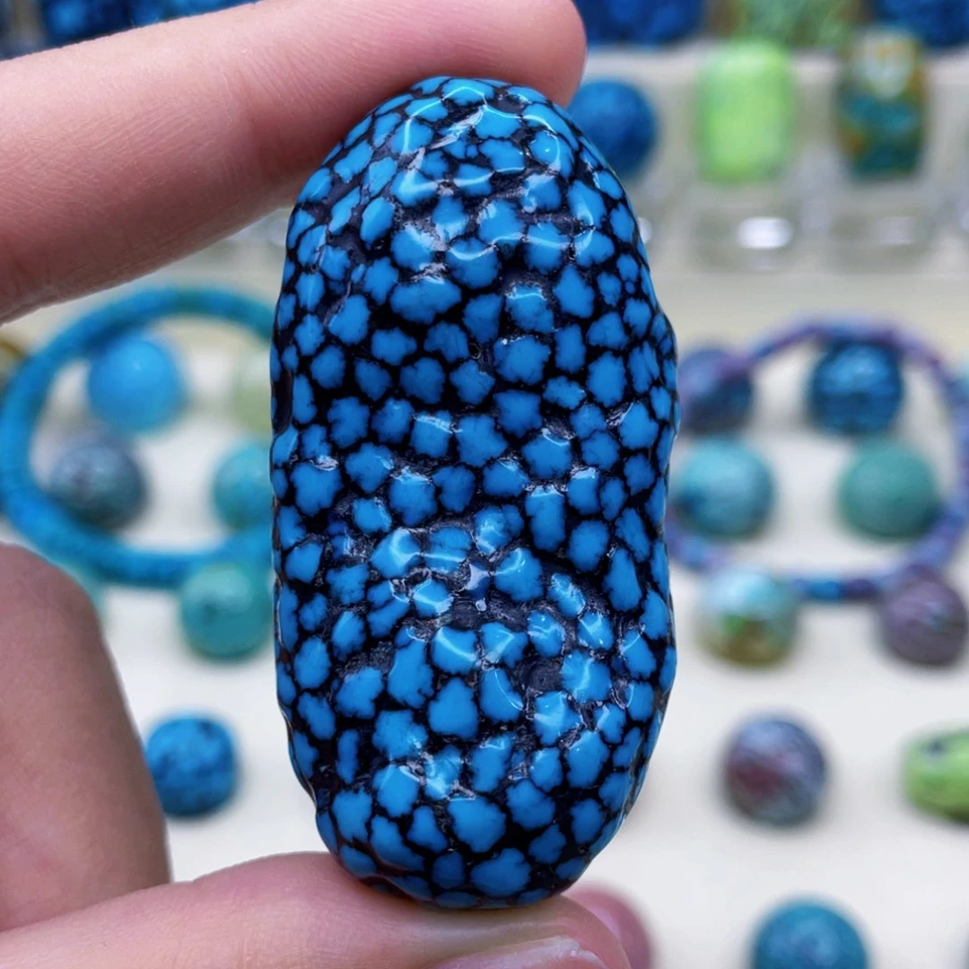 未镶嵌绿松石颈饰