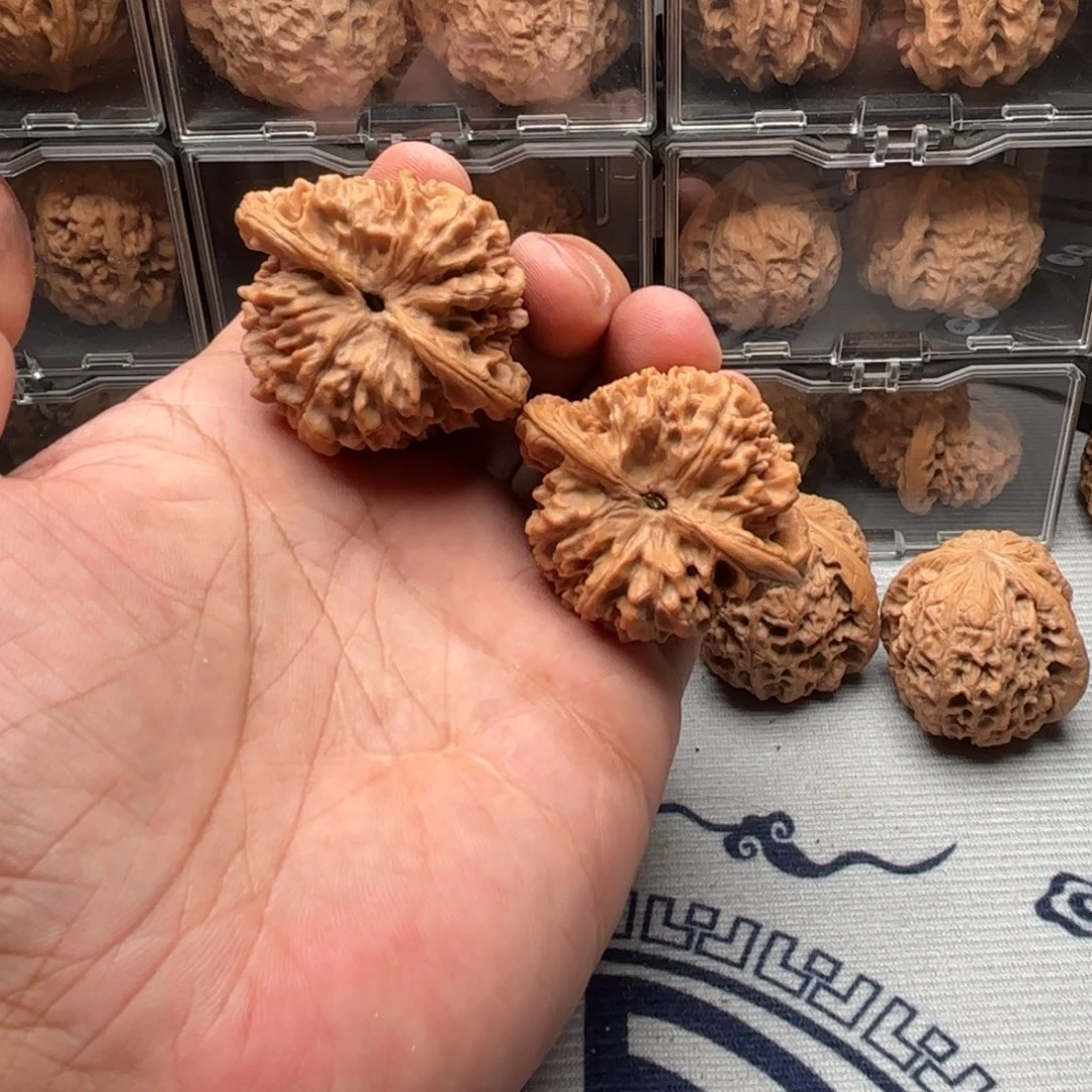 把件文玩核桃麒麟纹官帽