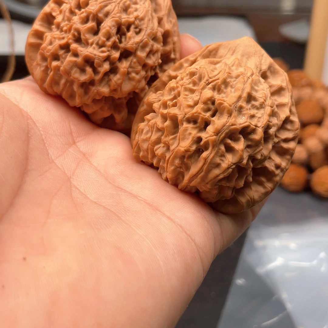 猴头核桃吊坠橄榄