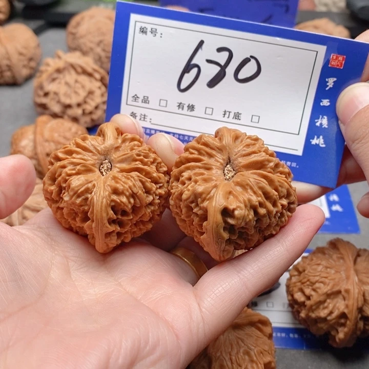 把件桃核41南疆石680号牌