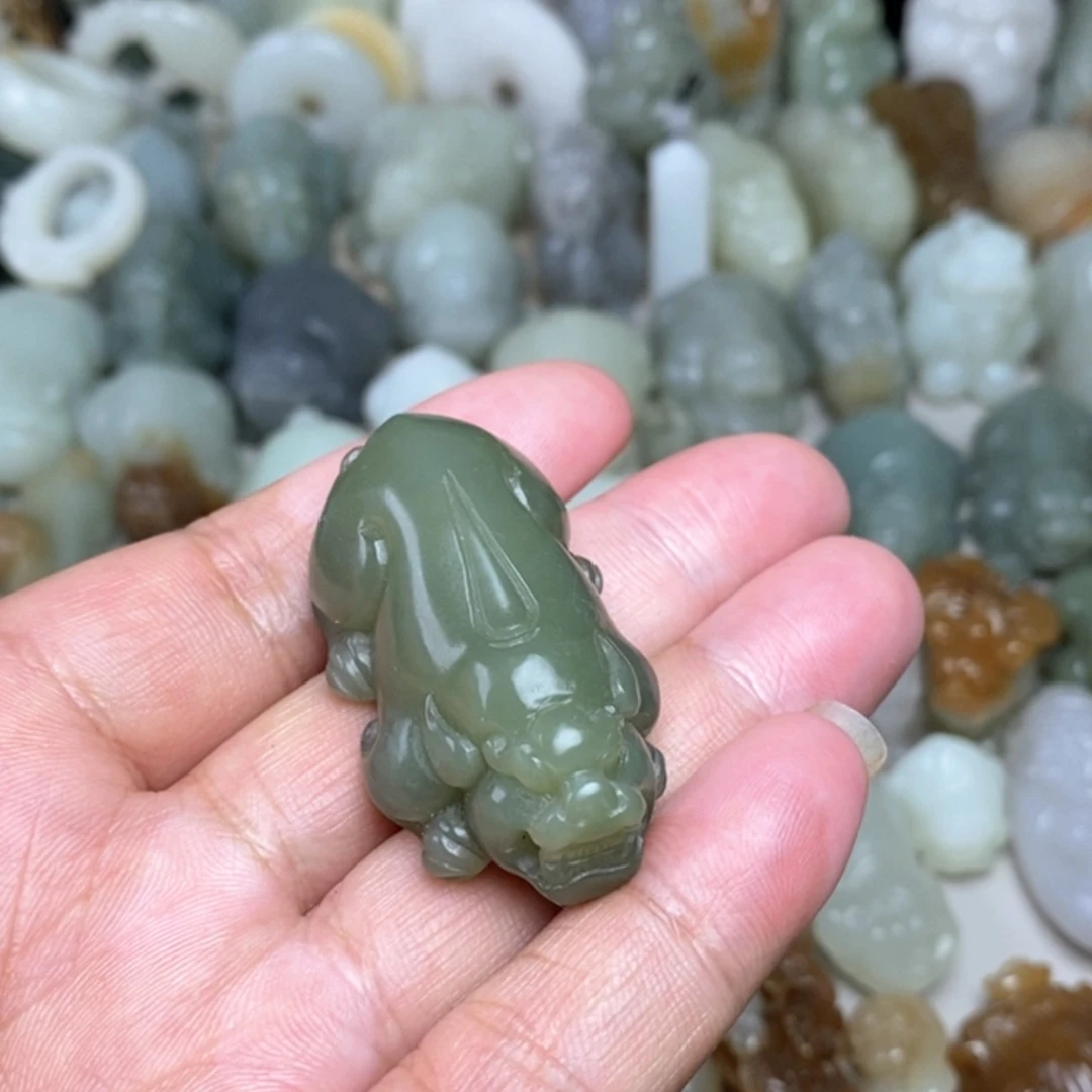【闪购商品】未镶嵌和田玉挂件