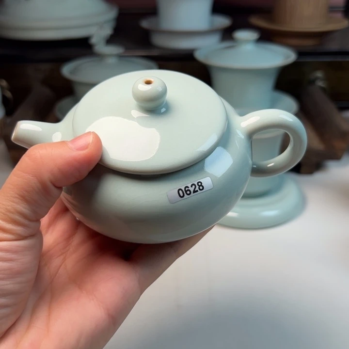 瓷片微瑕哈哈哈哈哈哈哈哈哈