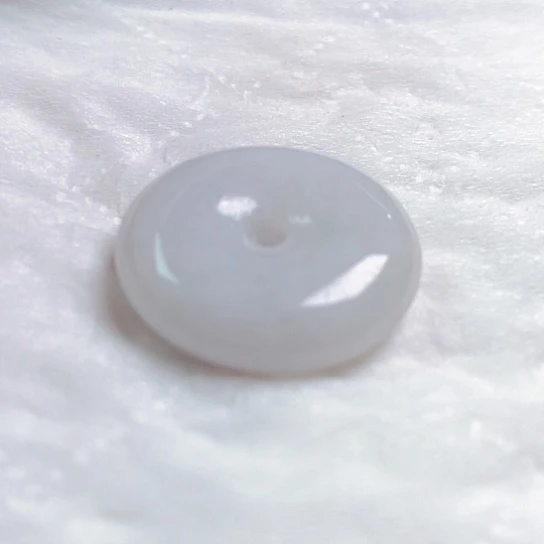 翡翠颈饰未镶嵌大*吊坠