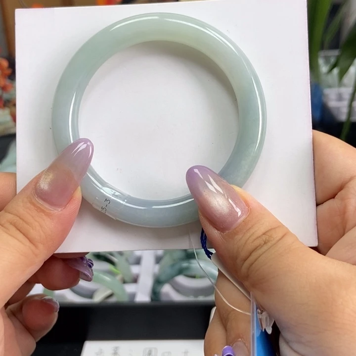 翡翠手镯未镶嵌5455口