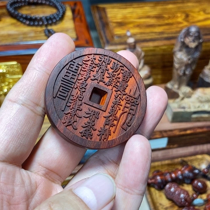 檀香紫檀（小叶紫檀）山鬼钱