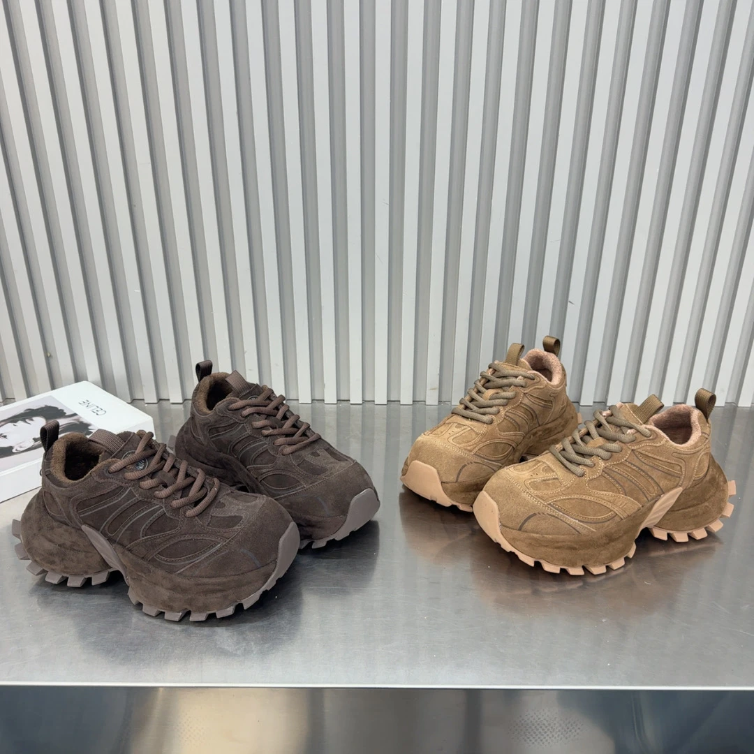 冬季新款洋气复古厚底增高经典爆款流程舒适透气加绒百搭阿甘鞋