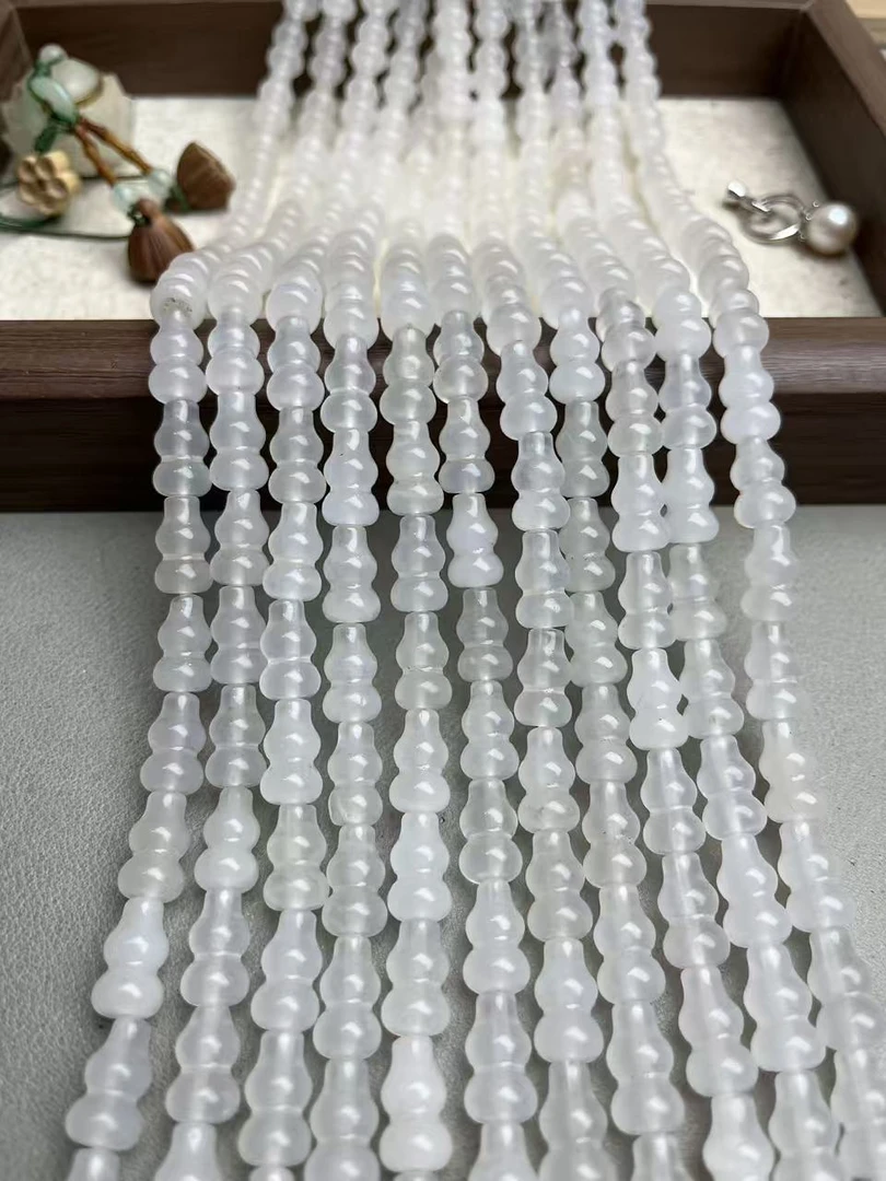 天然8/13mm左右荔枝冻白玛瑙葫芦珠半成品长度37.5cm左右可DIY