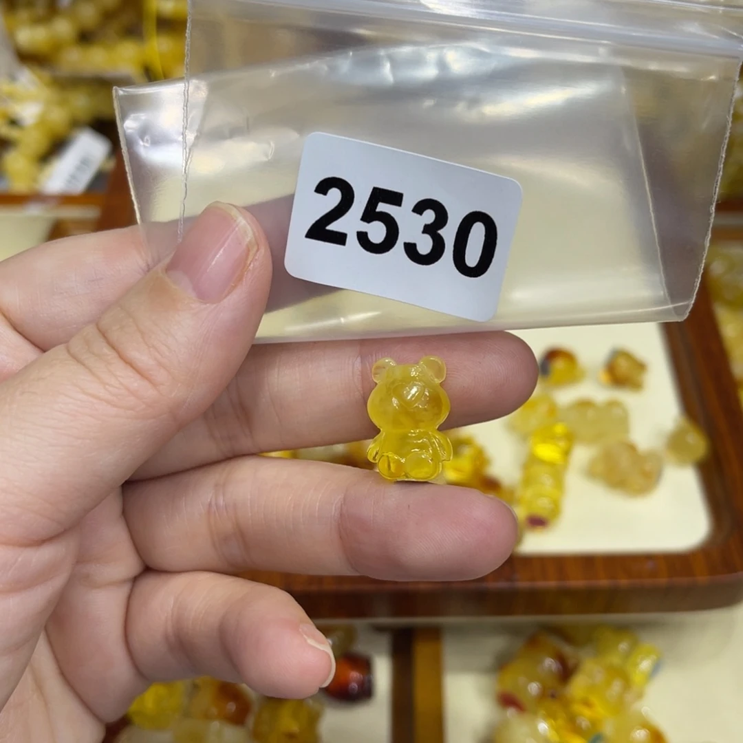 琥珀珠宝奇石未镶嵌