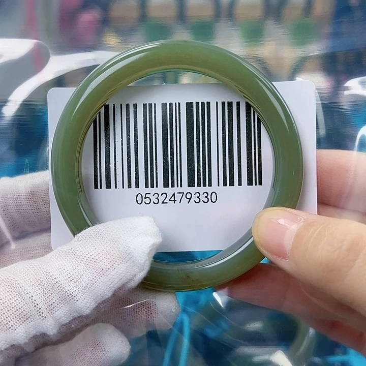 和田玉手镯未镶嵌浮***梦5657