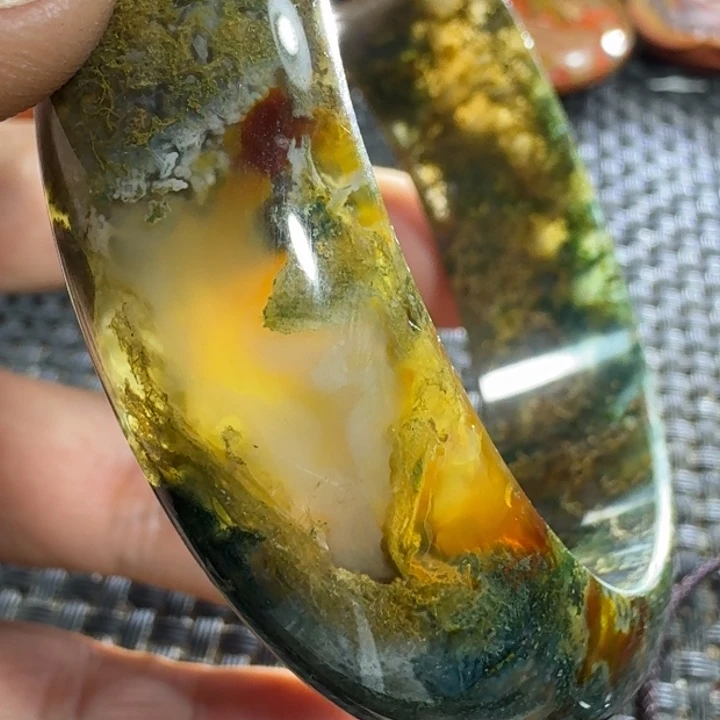 宝***宝玛瑙/玉髓未镶嵌颈饰