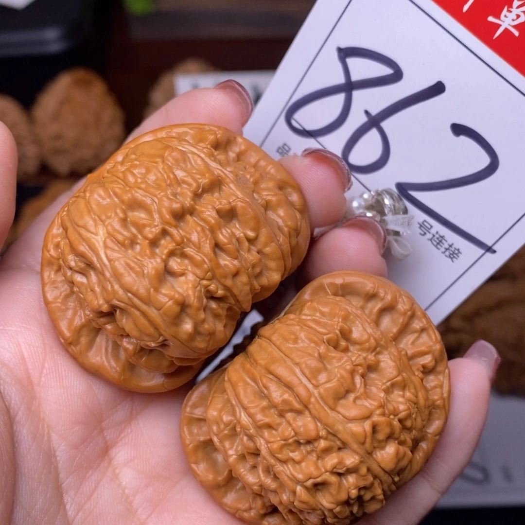 文玩核桃把件862闷尖狮子头4.5