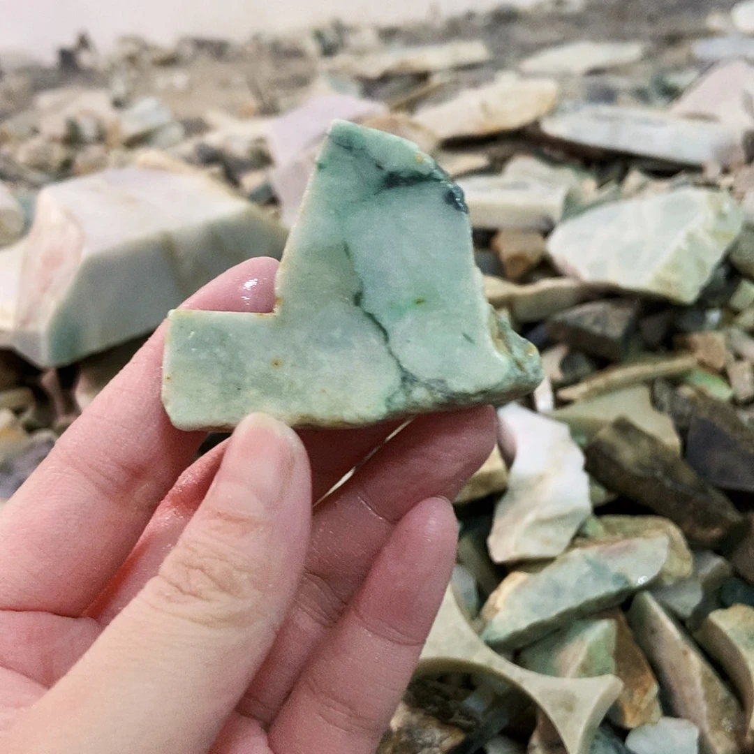翡翠未镶嵌颈饰天然翡翠