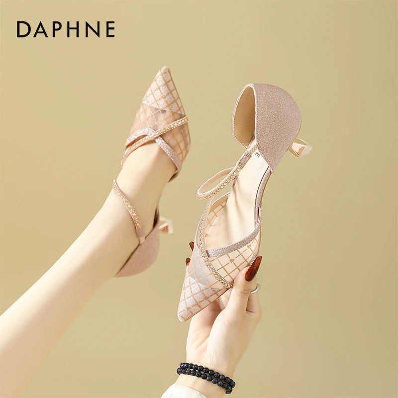达芙妮网纱仙女风高跟鞋2025秋季新款设计感小众气质名媛包头凉鞋