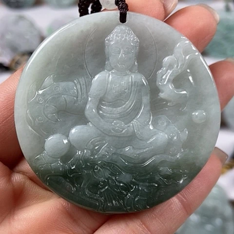 翡翠颈饰未镶嵌玉龙大日如来福利