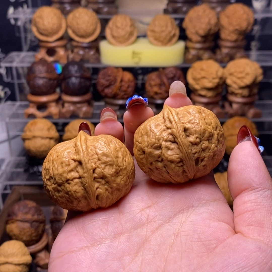 文玩核桃把件Z11方鼎元宝40尺