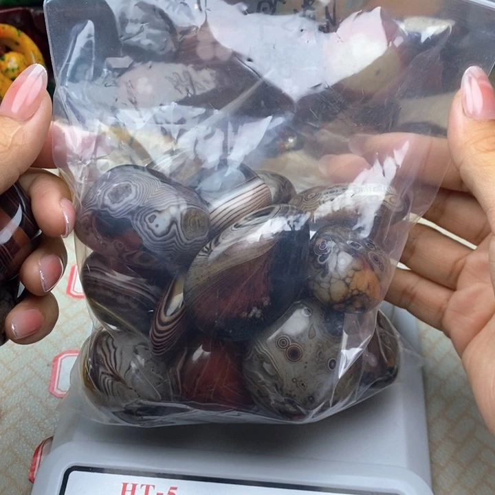 绿***草玛瑙/玉髓未镶嵌颈饰