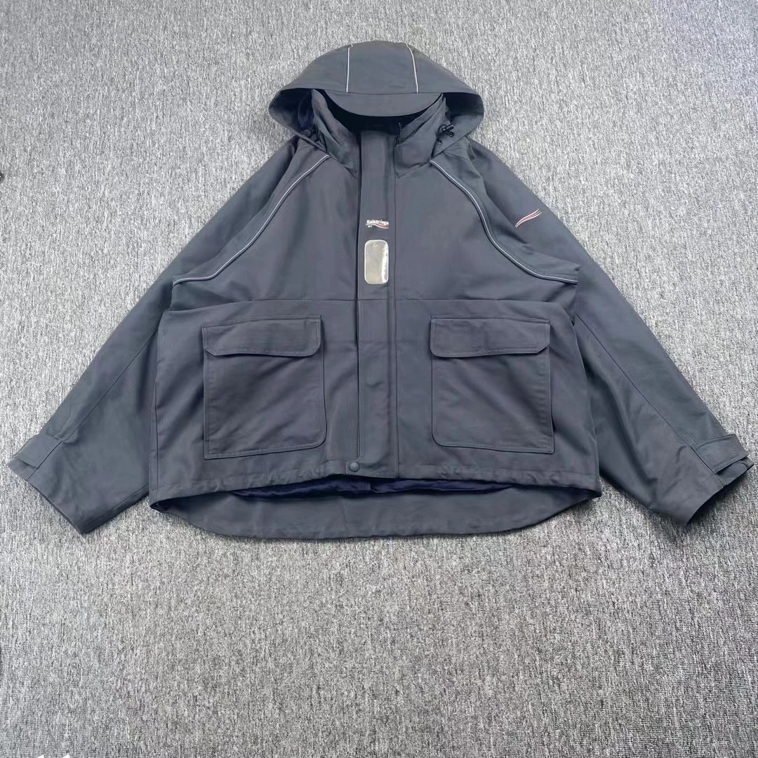 95新 Balenciaga/巴黎世家 7957/炭灰色可乐冲锋衣/50码/97新