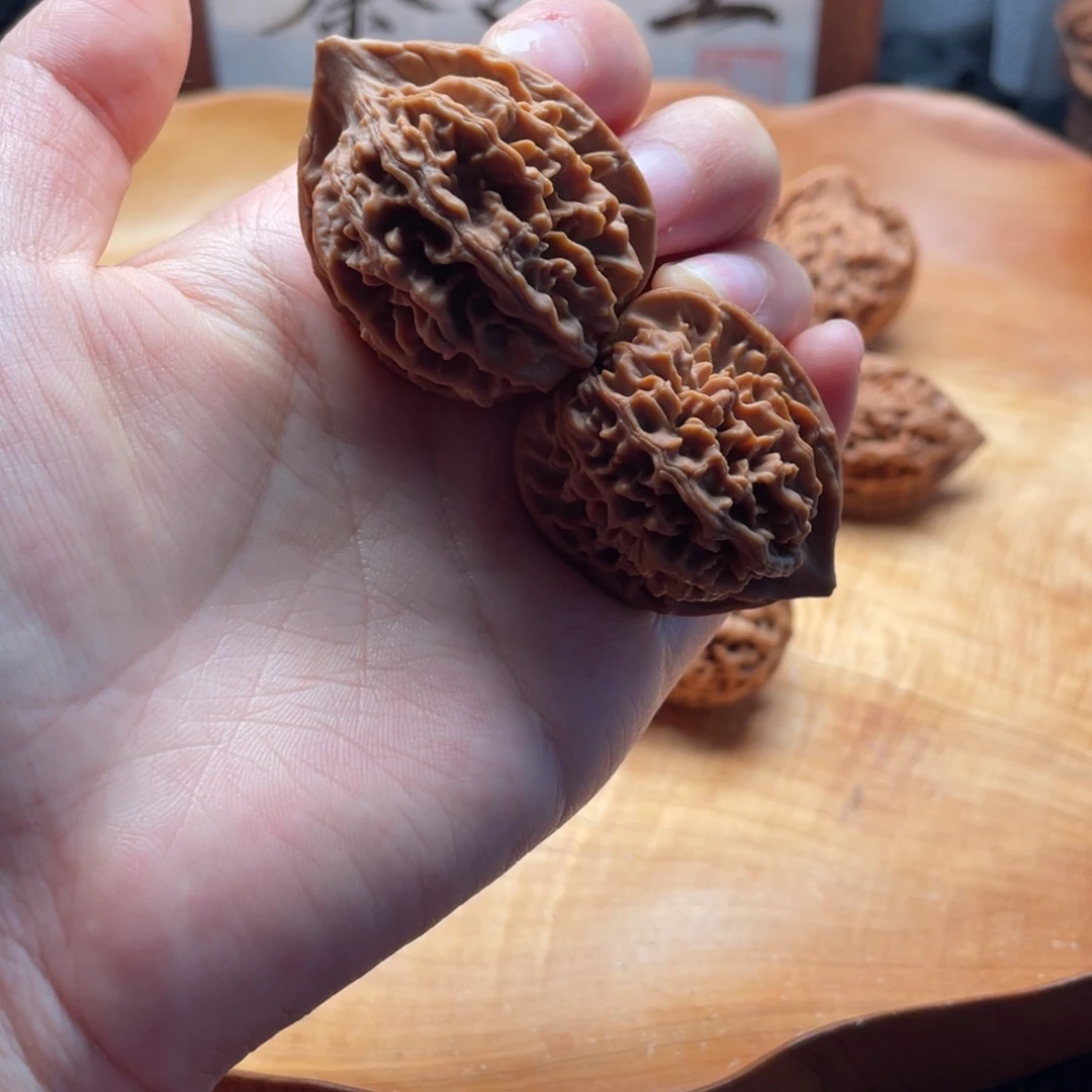 喂***.手串/手链核桃秦岭野生鸡心