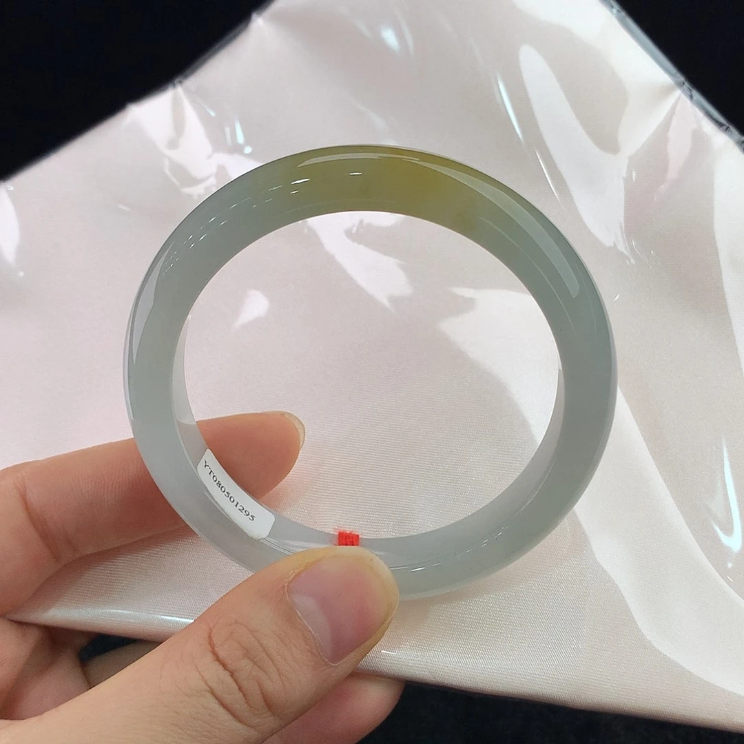 翡翠未镶嵌手镯正圈55/56