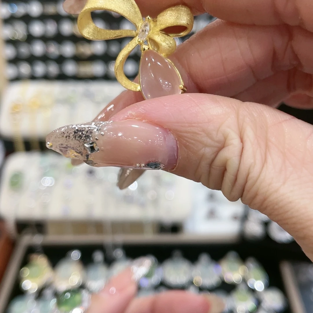 芙蓉石颈饰银S925镀金镶嵌