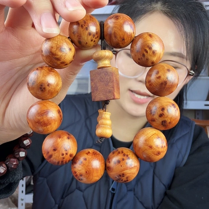 非洲紫檀（红花梨）崖柏2.0瘤疤花